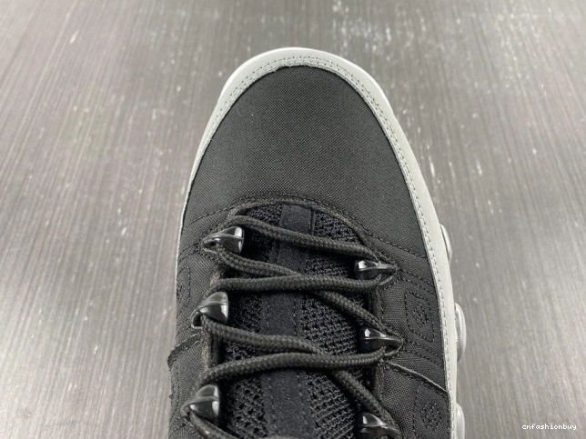 CT8019-060 9 Jordan Retro Grey Particle 0920